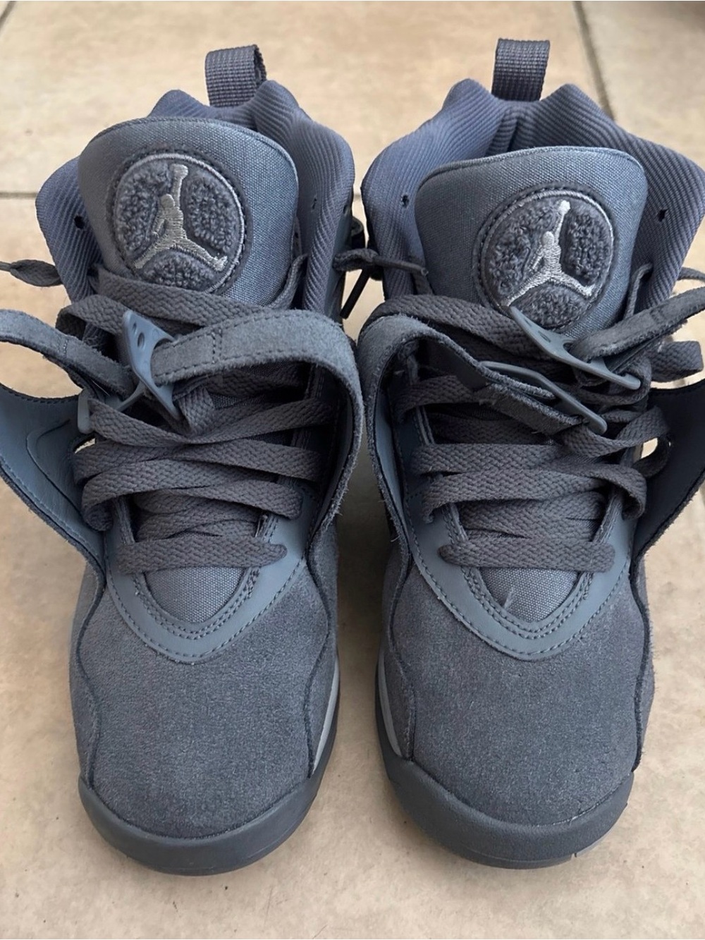 Nike Air Jordan 8 GS (Cool Grey) Size 5y